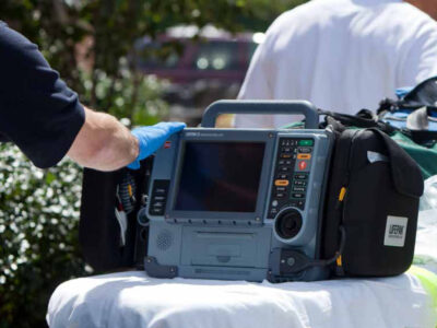 Defibrillatore Lifepak 15